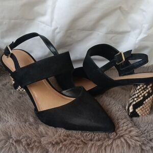 Gibson Latimer Black and Tan Heels